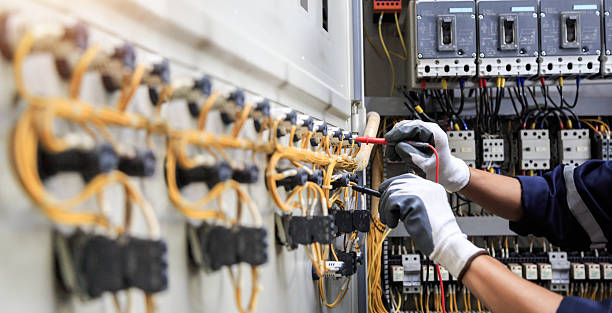 Professional Ev Charger Installation technician working in Oak Ridge, TN